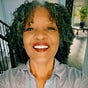 Karen Walrond's avatar