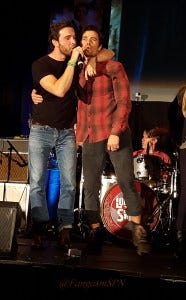 dallas_con_2015_phone_909_WM dallas_con_2015_phone_909_WM