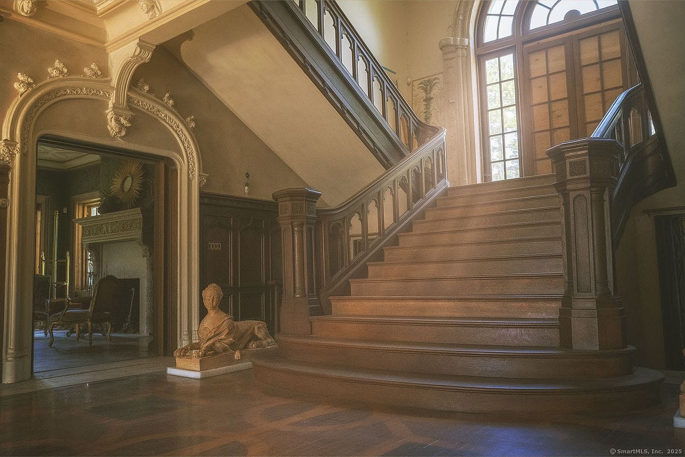 carousel photo #20 (MLS)