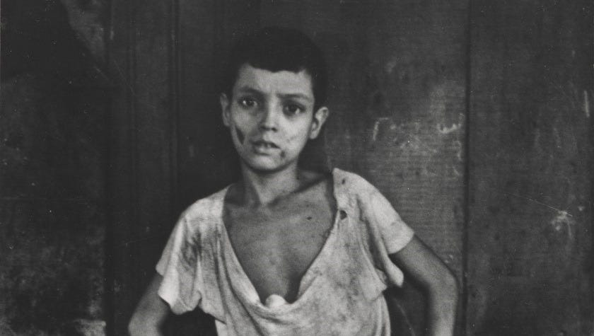 Flávio da Silva, Fotografado Quando Garoto na Catacumba, Fala Sobre as  Imagens que Indignaram - RioOnWatch