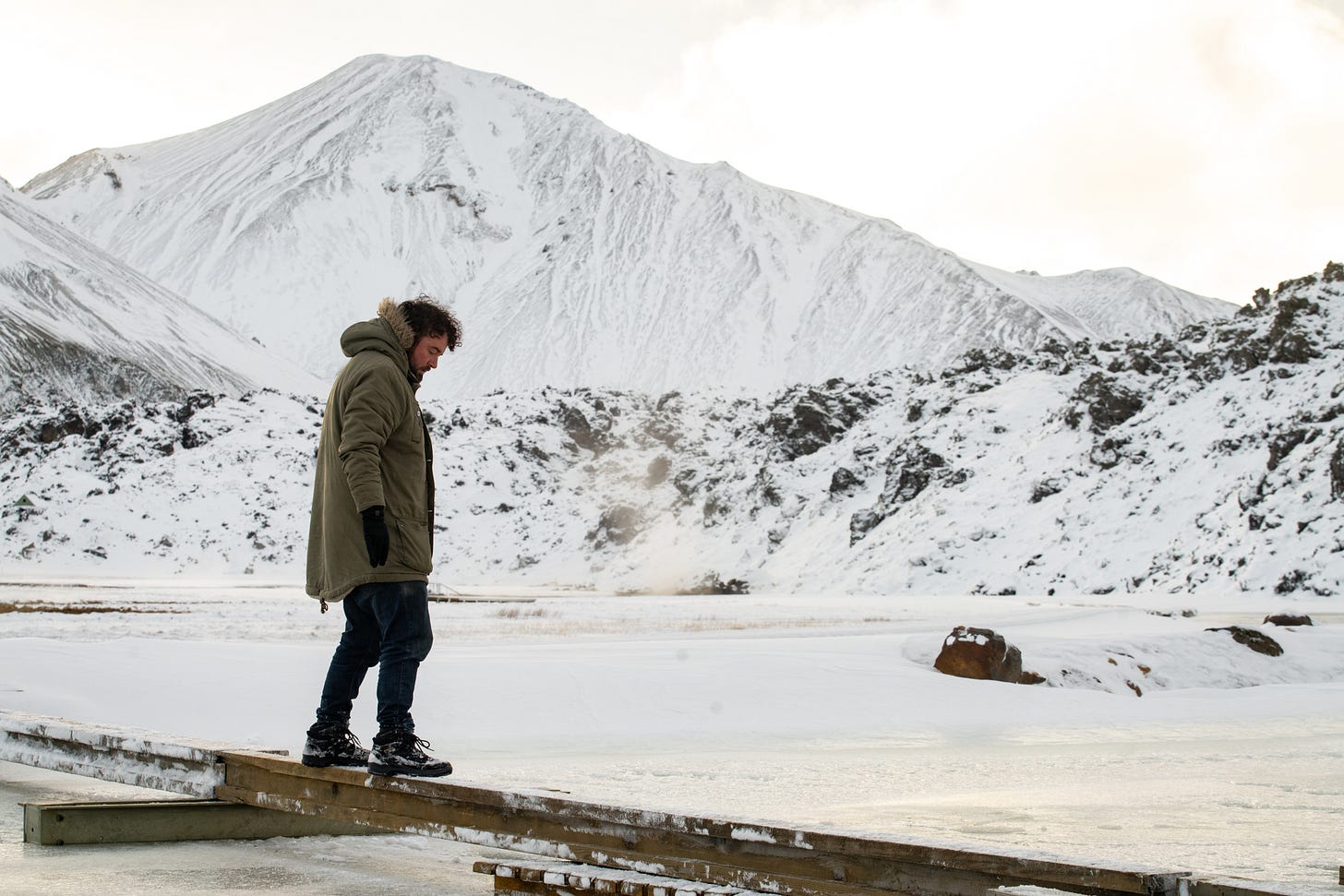 Iceland travel writing journal writer winter van travel journey LDV Convoy female traveller moss Thingvellir wind fear overcoming hot spring off road adventure