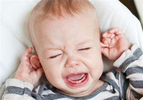 Ear Infection In Babies: 10 Ear Infection Symptoms In Babies