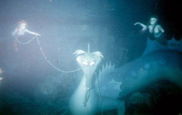 Sunken metal monster : r/submechanophobia Sunken metal monster : r/submechanophobia