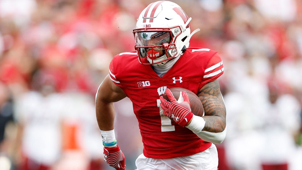 Wisconsin RB Mellusi stepping away from team to focus on health |  theScore.com