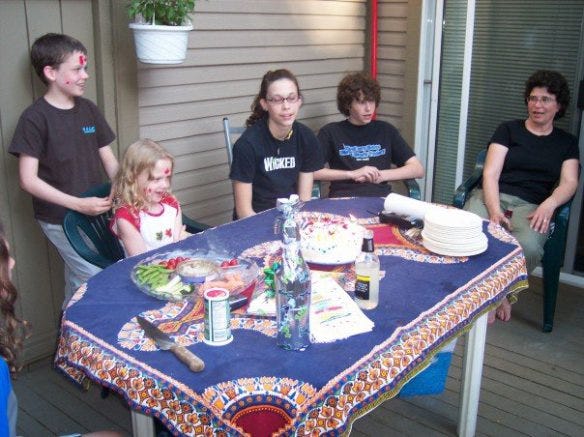 205280_5023647050_515957050_80172_1940_n 205280_5023647050_515957050_80172_1940_n