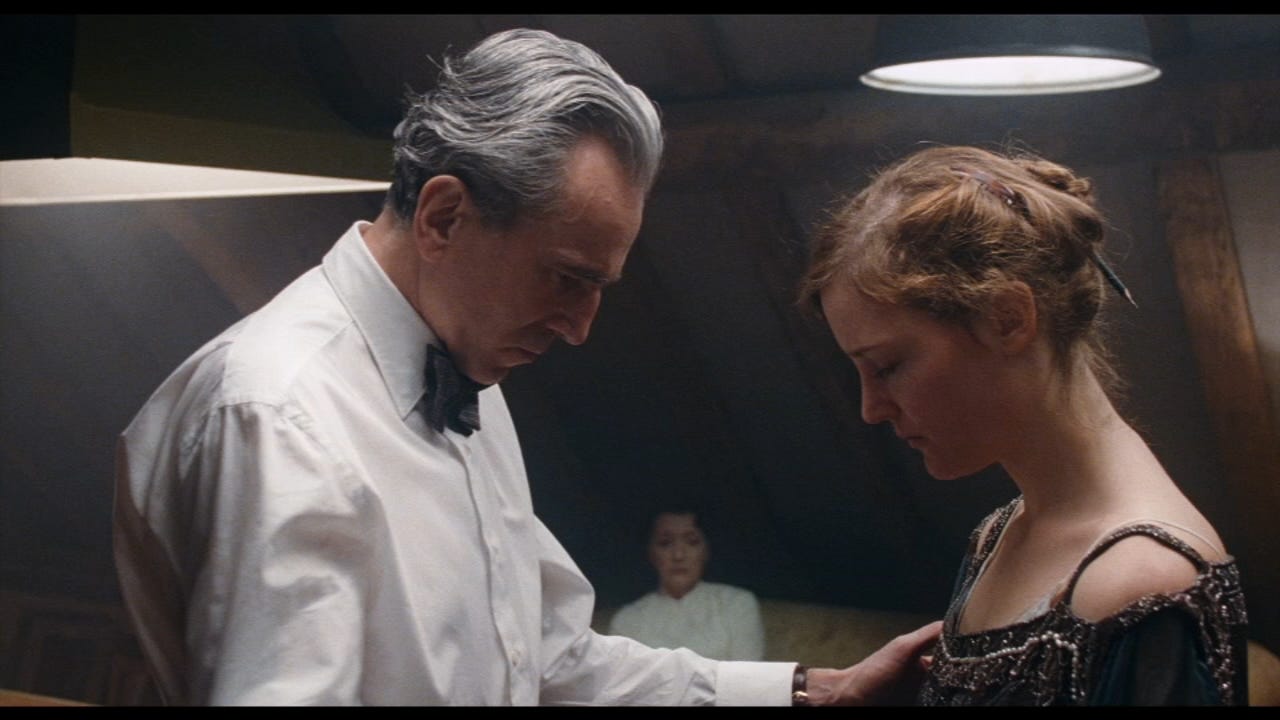 Phantom Thread' movie review - ABC7 New York