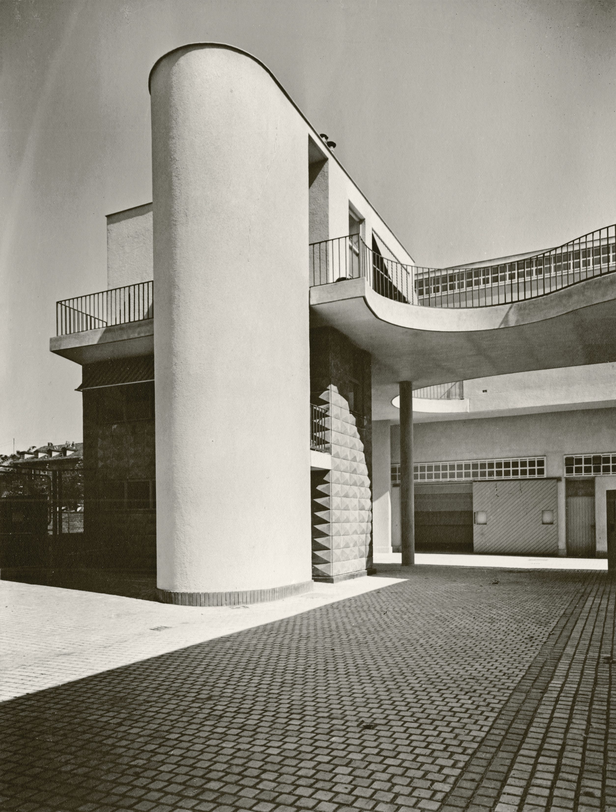 Carlo Mollino Photographs 1956~1962【貴重】 Buy Photographs 1956-1962 by Carlo Mollino Online – Setanta