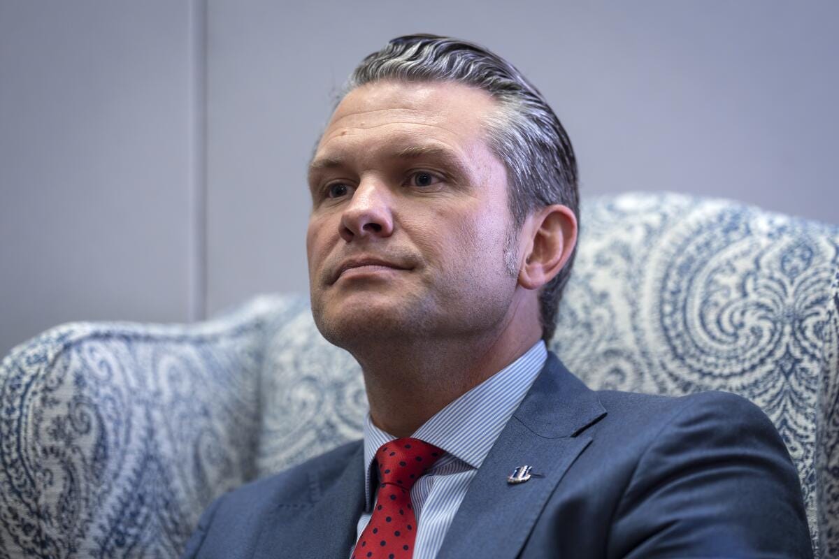 Trump offers a public show of support Hegseth - Los Angeles Times