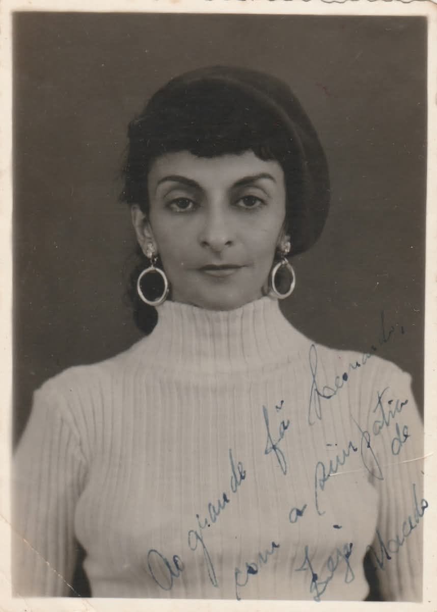 No photo description available.