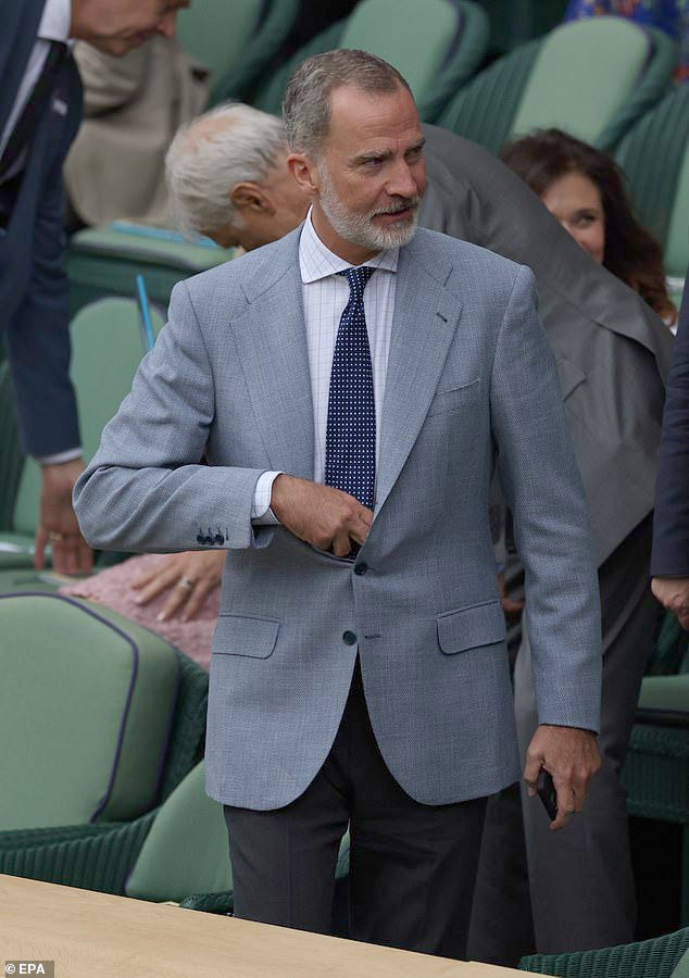 derek guy on X: "King of Spain at the final day of Wimbledon. This looks  great. Very rare to see this level of tailoring nowadays, even on the  wealthy. So let's talk