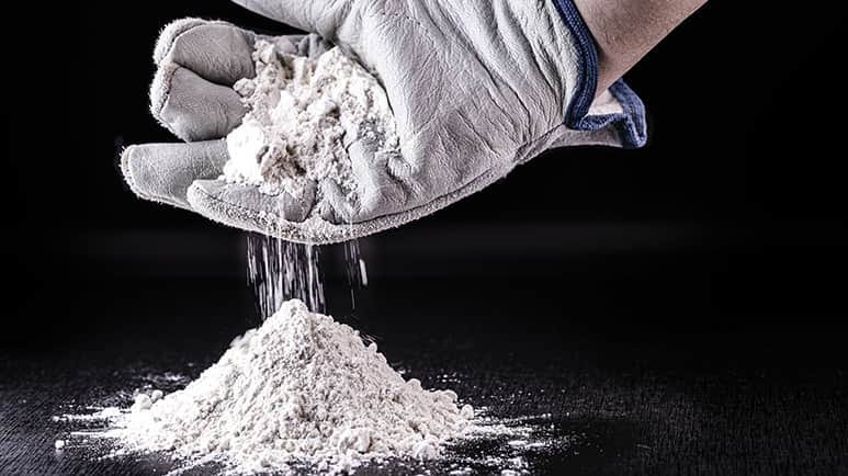 avoid food supplements with titanium dioxide