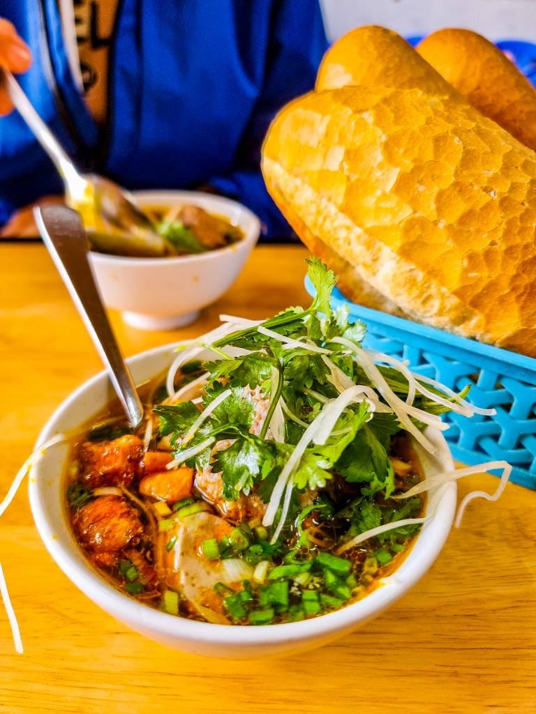 Bánh mì xíu mại Bánh mì xíu mại