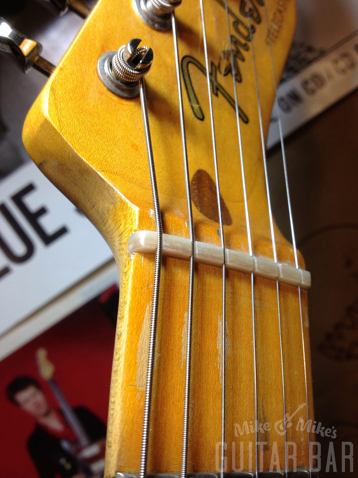 High-quality image Lollar CC guitar neck with precision craftsmanship and sleek design, perfect for skilled guitar players.