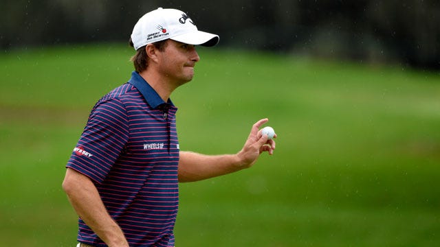 How many golf balls do tour pros carry? You might be surprised How many golf balls do tour pros carry? You might be surprised