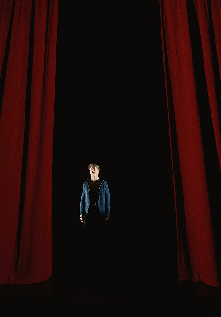 Sean Hayes in "The Unknown"