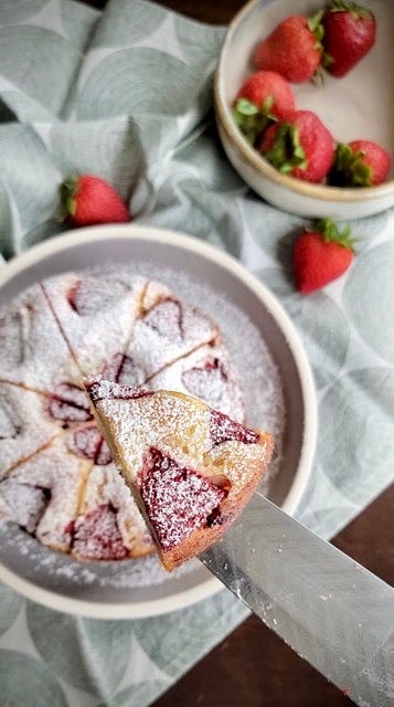 cakes_pastries_from_butter_and_rose