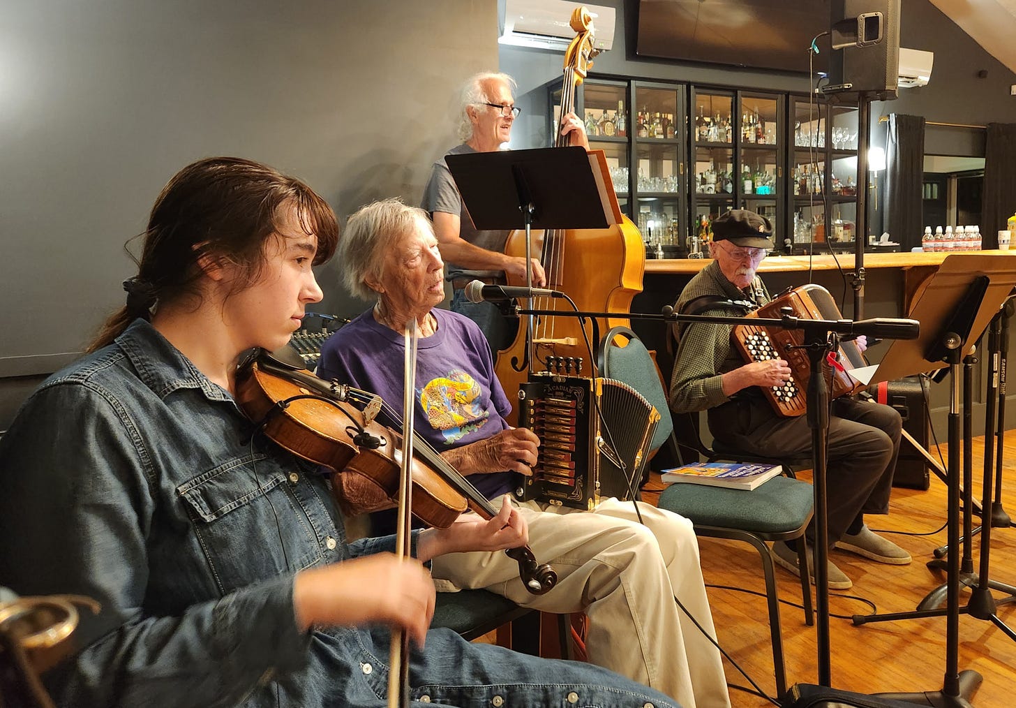 Dudley Laufman and band
