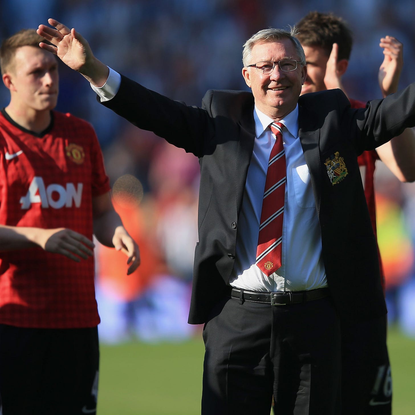 What can football managers teach you about leadership? | CNN Business