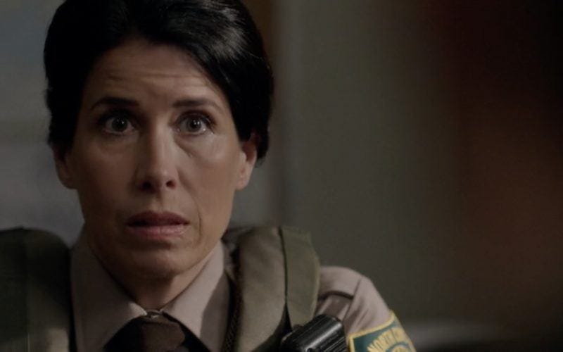 sheriff to dean winchester on supernatural 1301 sheriff to dean winchester on supernatural 1301