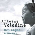 Des voix tachées de sang et de silicone