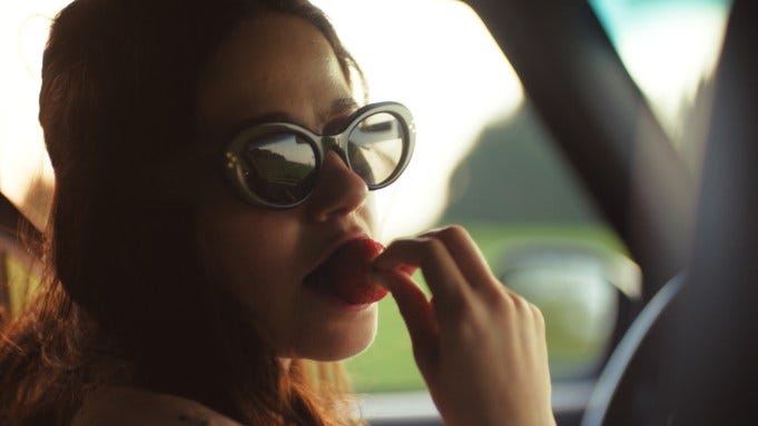 Molly Gordon in 'Oh, Hi!'