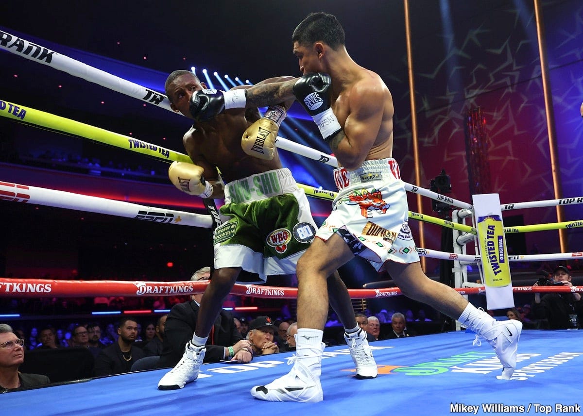 Image: Carrington Eyes Rey Vargas Title Fight: Fulton's 130-lb Move Opens Door for Featherweight Clash