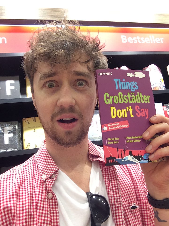 Das Buch Things Großstädter Don't Say von Felix Hummel, 2014 aufgenommene Selfies