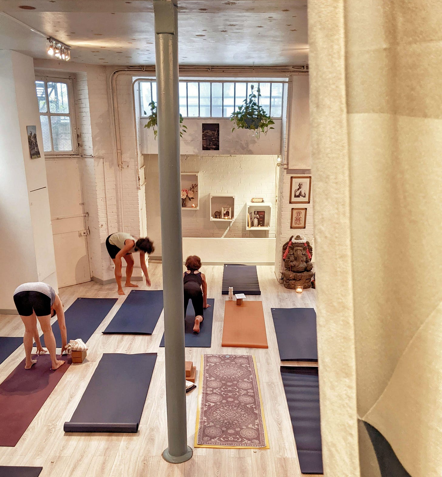 Ashtanga Yoga Paris in Paris, France