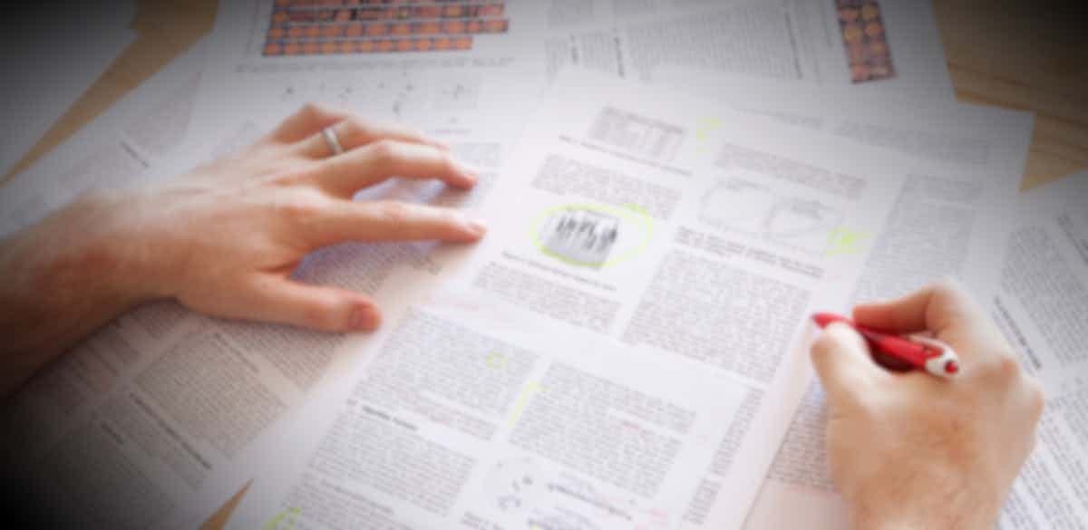 GradHacks: A guide to reading research papers