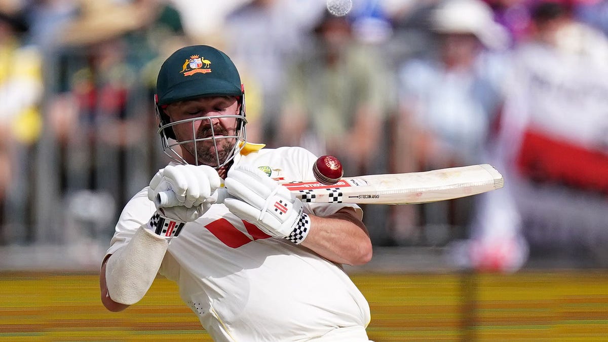 An anatomy of a 600-run Ashes campaign