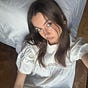 lara celia's avatar