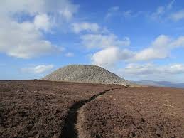 Mebh's Grave Knocknarea, Co Sligo | Ireland Travel Kit