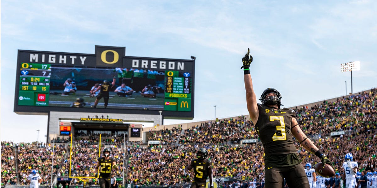 Canzano: Spider senses tingling on Pac-12 front