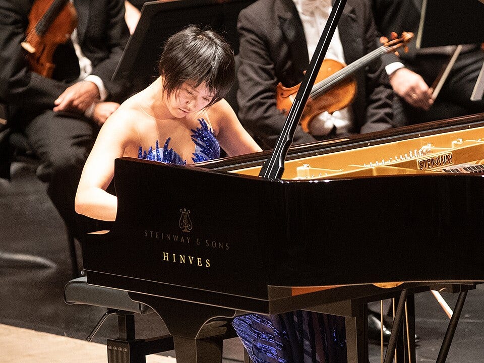 File:Luxemburgo+ Yuja Wang09 (51354474100) (cropped).jpg