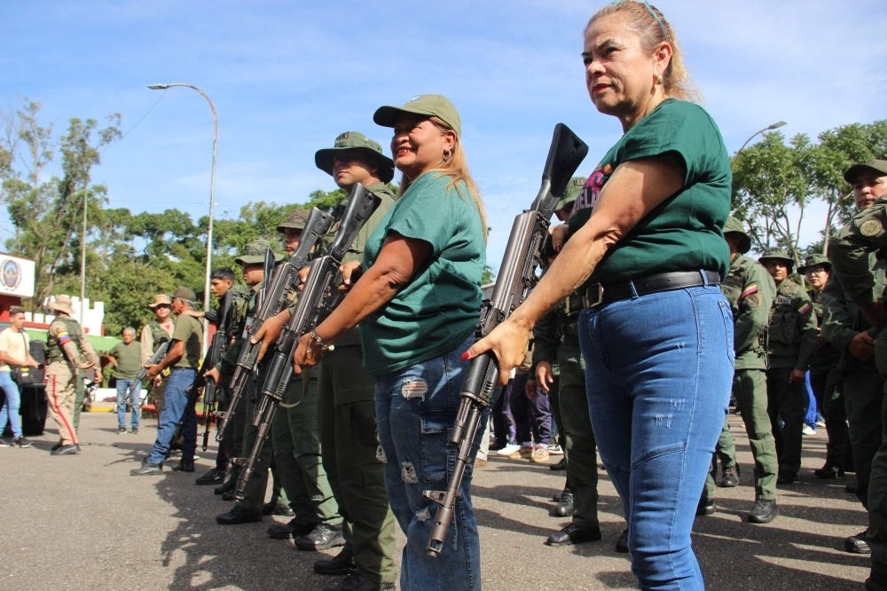 Members of the Armed Forces and new recruits participate in a military training in San Cristobal, Tachira state, Venezuela on September 13, 2025. Venezuela's President Nicolas Maduro called on reservists, members of the militia, and young people who had enlisted in the army to receive training and learn ‘how to shoot’ to defend the country against what he considers a threat from the United States. — AFP pic Members of the Armed Forces and new recruits participate in a military training in San Cristobal, Tachira state, Venezuela on September 13, 2025. Venezuela's President Nicolas Maduro called on reservists, members of the militia, and young people who had enlisted in the army to receive training and learn ‘how to shoot’ to defend the country against what he considers a threat from the United States. — AFP pic