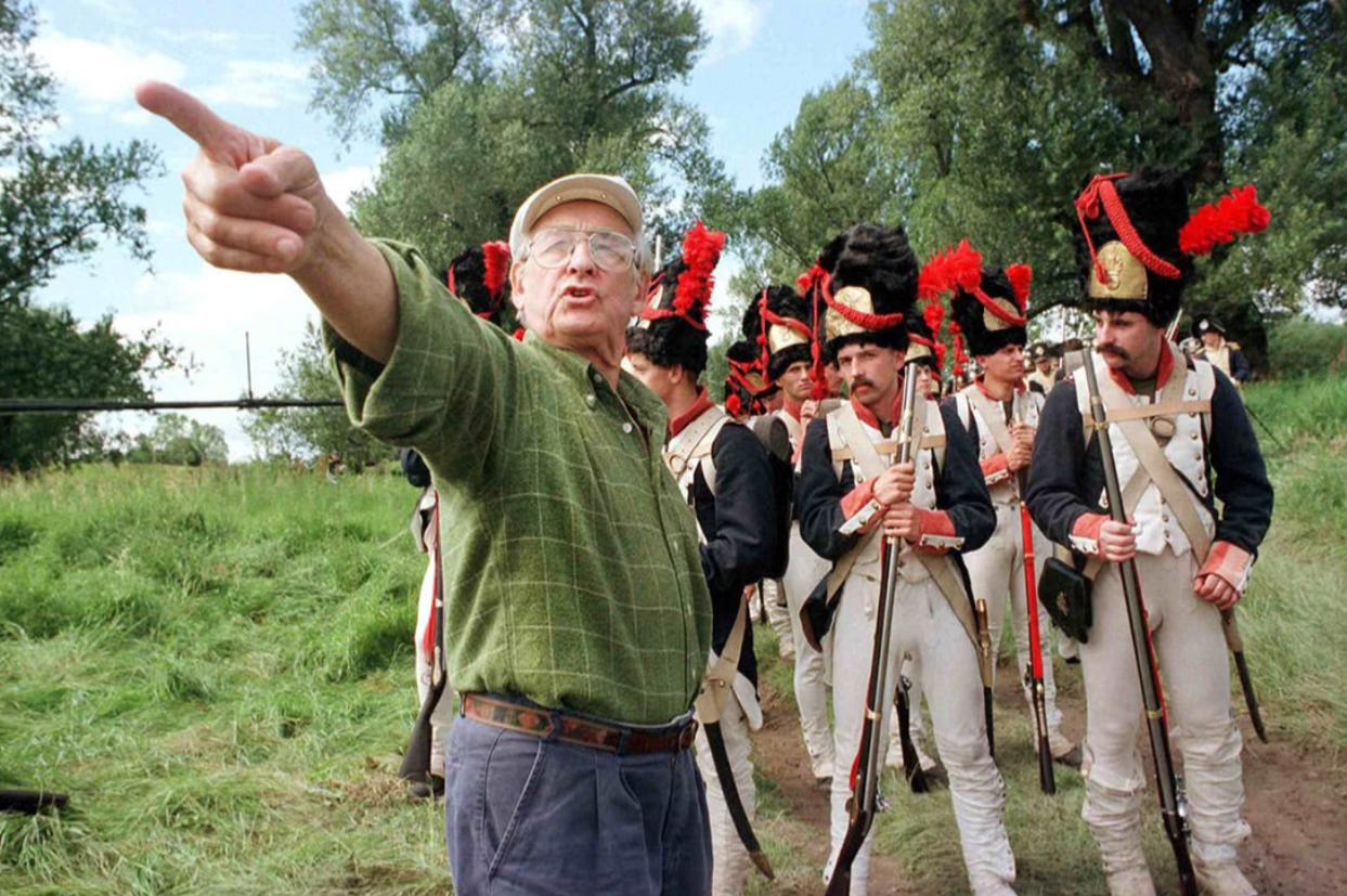 Andrzej Wajda directing a platoon of 19th-century Polish soldiers in 'Pan Tadeusz' (1999) Andrzej Wajda directing a platoon of 19th-century Polish soldiers in 'Pan Tadeusz' (1999)