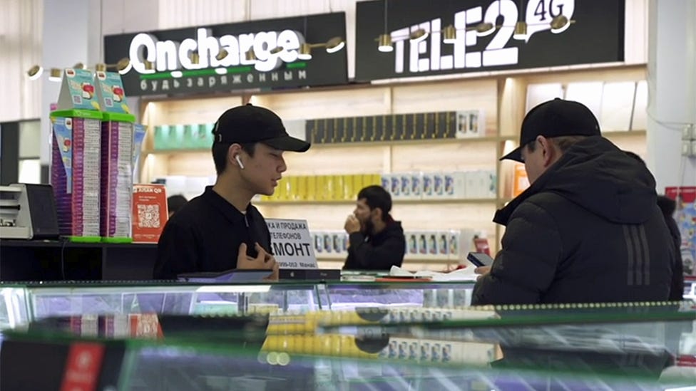 iPhone smugglers: the lucrative Russian trade in sanctions busting via Kazakhstan