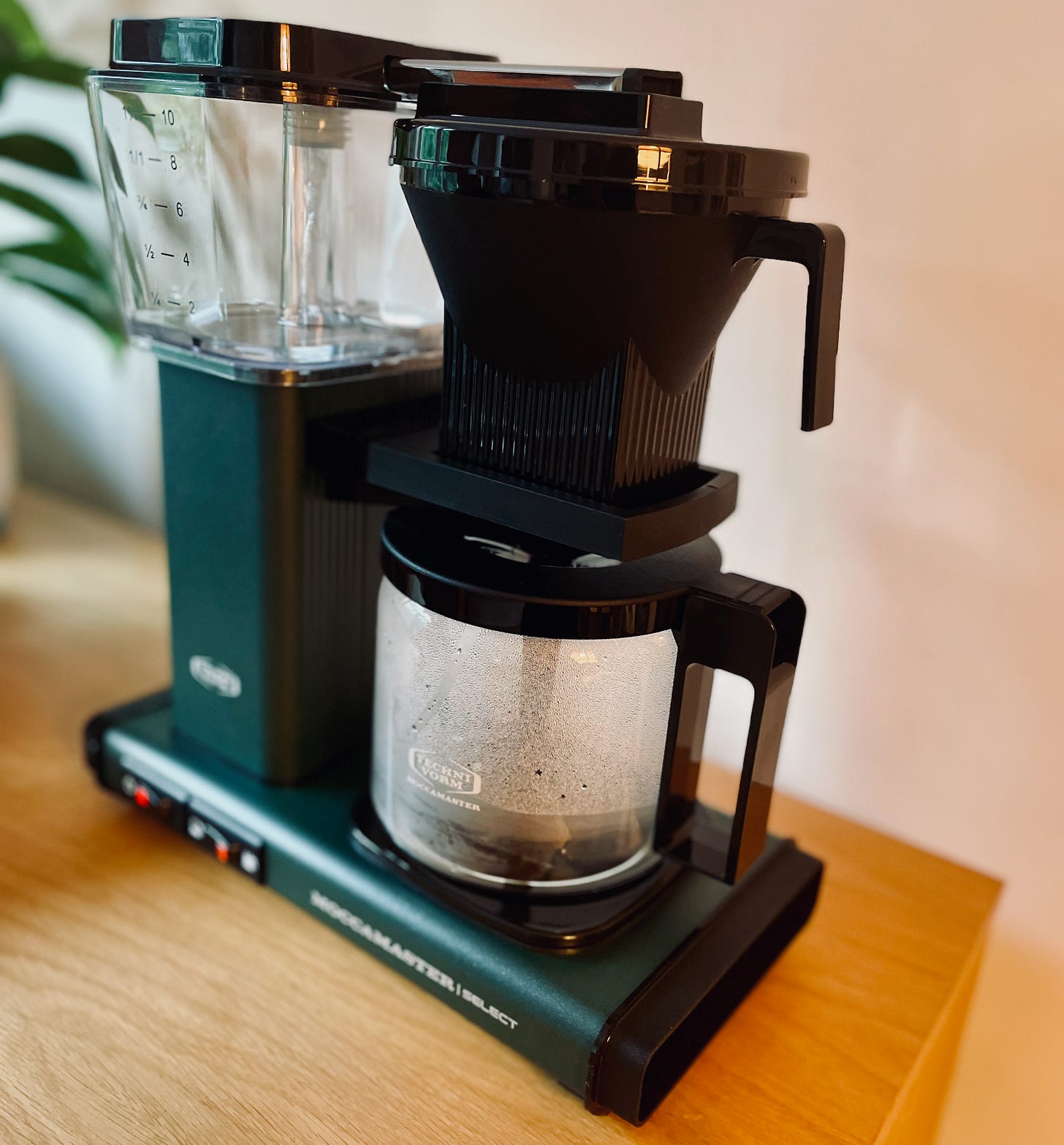 Photo of our new Mokkamaster KBG Select coffee maker