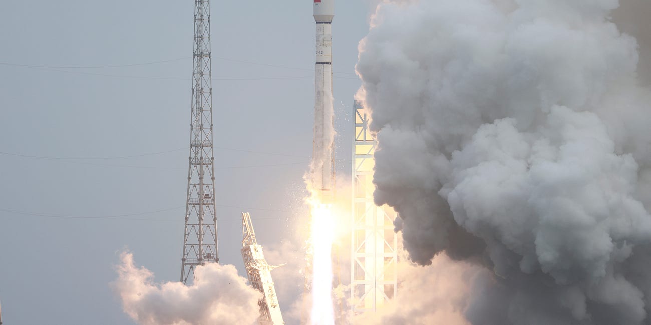 New Satellite Internet Group in Orbit [Long March 12 Y2]