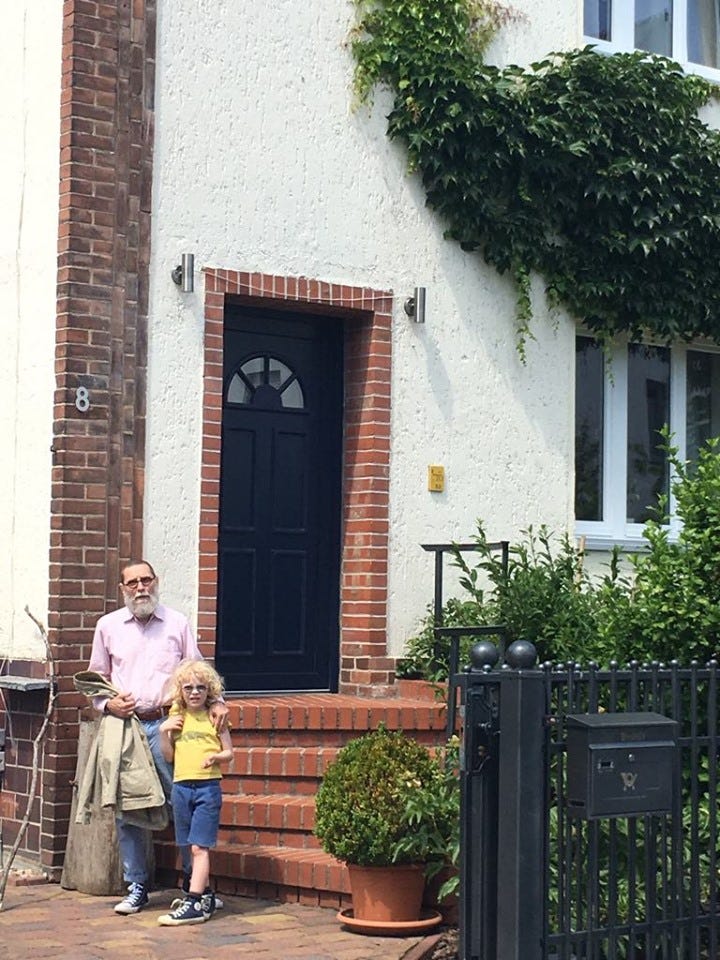 No photo description available.