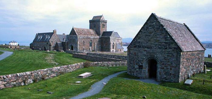 Celtic & Benedictine - +++ The Holy Celtic Church International+++