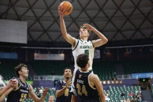 George F. Lee / GLEE@STARADVERTISER.COM / Jan. 30
UH’s Gytis Nemeikša went up against UC San Diego Tritons’ Nordin Kapic during a Big West men’s basketball game on Thursday, Jan. 30, at the SimpliFi Arena at Stan Sheriff Center. George F. Lee / GLEE@STARADVERTISER.COM / Jan. 30
UH’s Gytis Nemeikša went up against UC San Diego Tritons’ Nordin Kapic during a Big West men’s basketball game on Thursday, Jan. 30, at the SimpliFi Arena at Stan Sheriff Center.