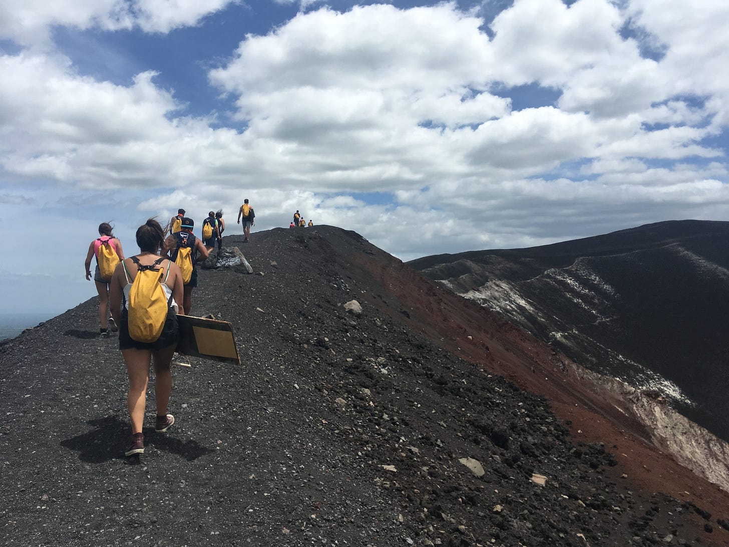 Sendero al Crater, Nicarargua