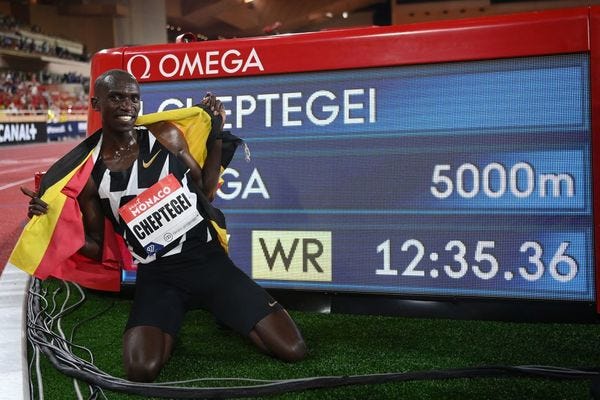 JOSHUA CHEPTEGEI - 5000M WORLD RECORD!!! (12:35:36)