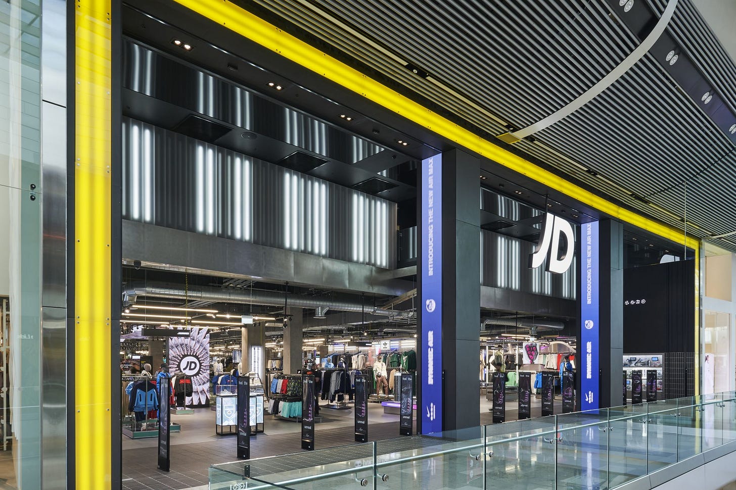 JD Sports London - Innovative Retail Design – Visplay