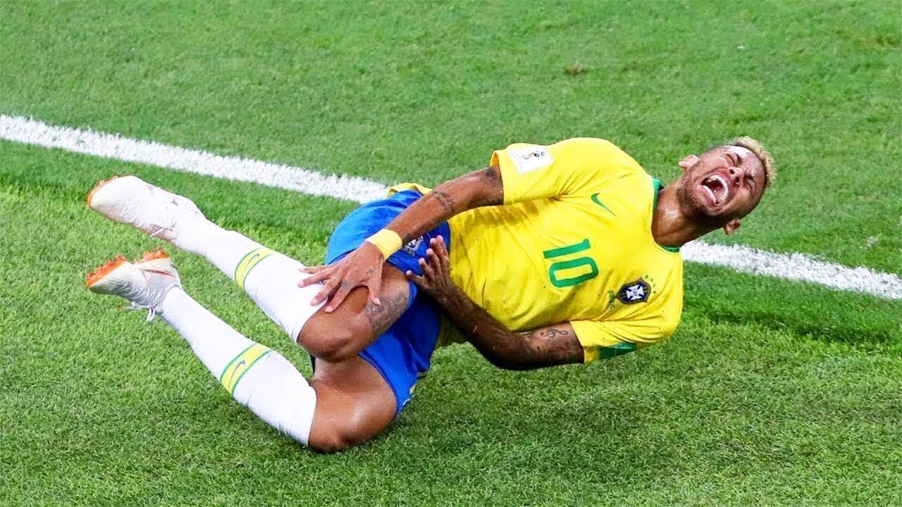 The Best Fake Injuries in Soccer The Best Fake Injuries in Soccer