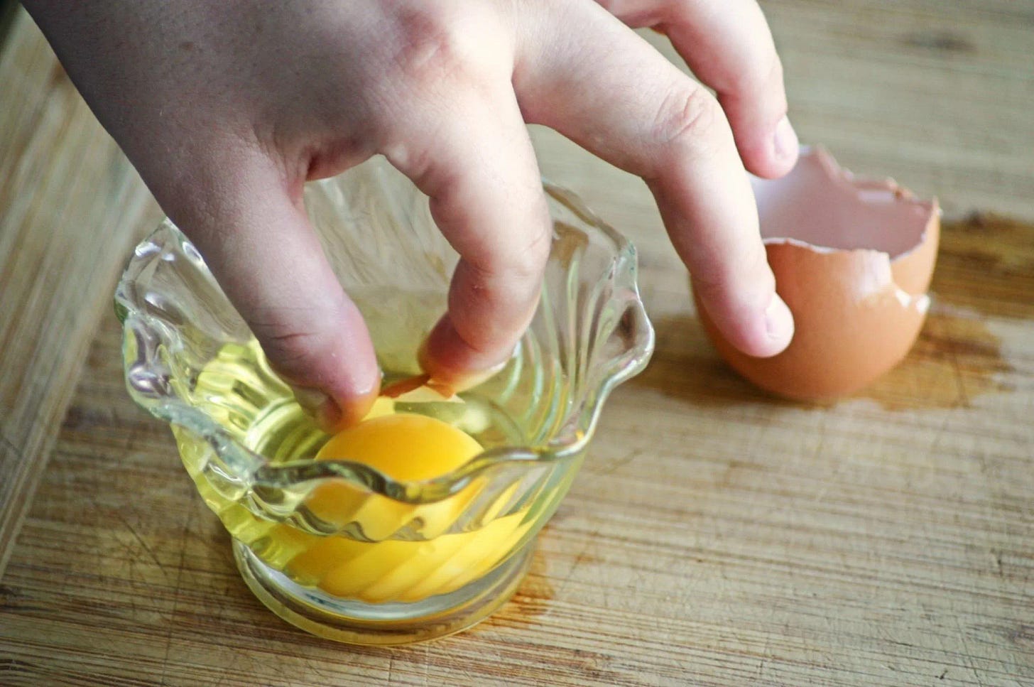 The Fastest Way to Get Pieces of Shell Out of Your Egg << Food Hacks ::  WonderHowTo