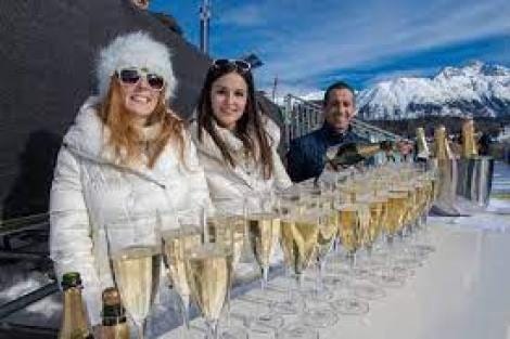 people with Champaign people with Champaign