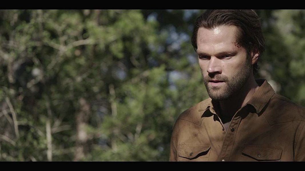 Jared Padalecki with all the hair gel on Walker set. Jared Padalecki with all the hair gel on Walker set.