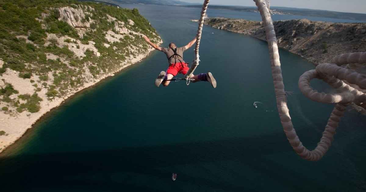 first phase of a bungee jump